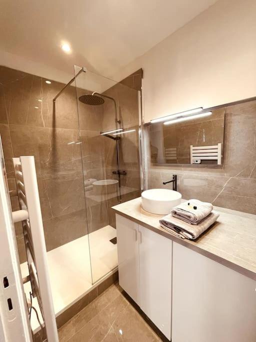 Mazarin Suite Centre Ville Historique Proche Cours Mirabeau Aix-en-Provence Luaran gambar